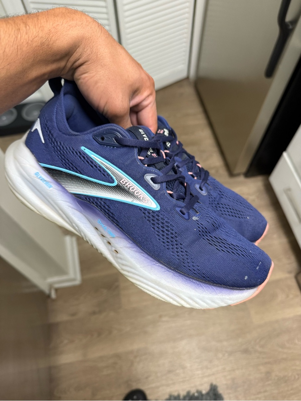 Brooks Glycerin 22 Shoes Blue Sneakers Running Women Size 10 Used Missing Insole